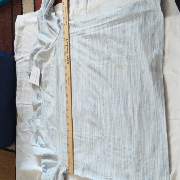 L/S T - Picture 6 of 7